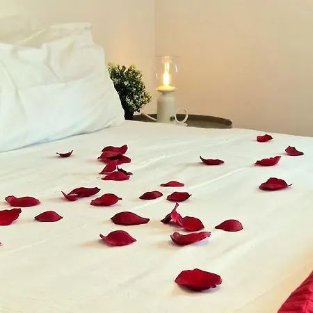 Idromassaggio & Bbqwifi, Relax E Private Parking * Sirolo