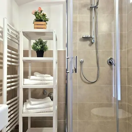 Ferienhaus Idromassaggio & Bbqwifi, Relax E Private Parking *