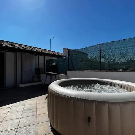 度假居 Idromassaggio & Bbqwifi, Relax E Private Parking 锡罗洛